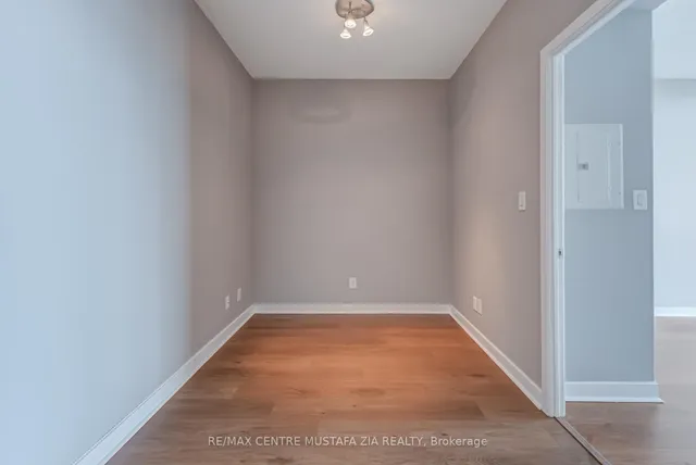 Additional image 17 of 33 Bay St Unit 4110