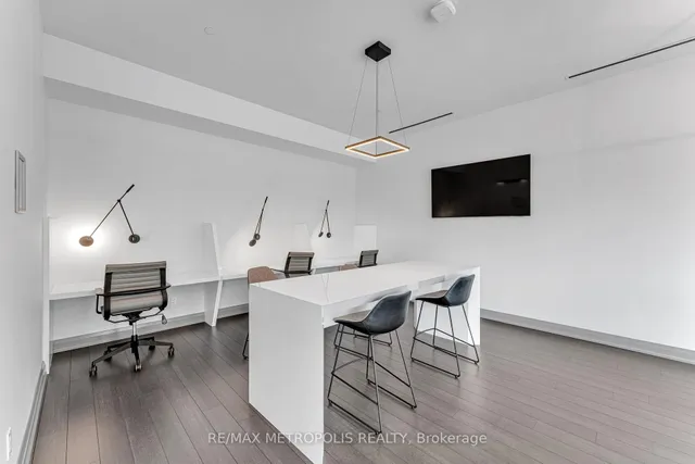 Additional image 34 of 10 Meadowglen Pl Unit 403