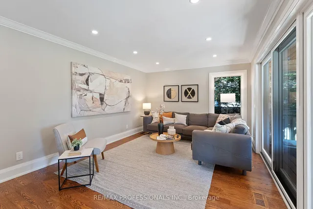 Additional image 18 of 19 Palace Arch Dr