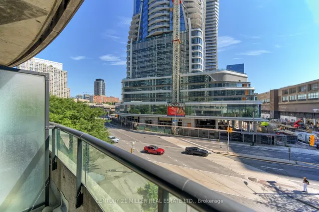 Additional image 18 of 16 Yonge St Unit 310
