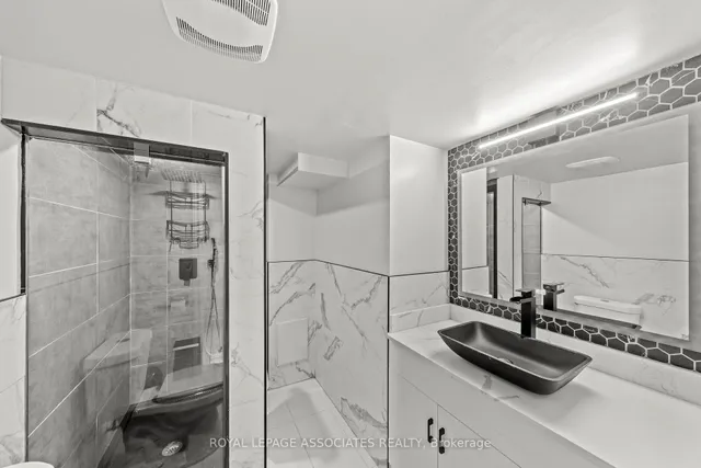 Additional image 34 of 47 Whiteway Crt