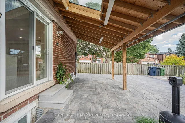 Primary image of 47 Fieldside Dr