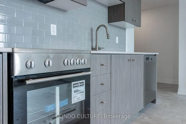 Additional image 18 of 25 Wellington St Unit 1506