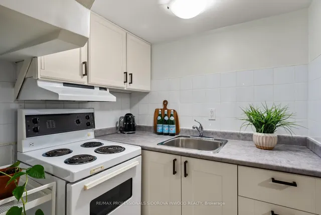 Additional image 28 of 94 Cordella Ave