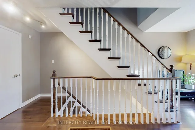 Additional image 27 of 29 Birdstone Cres