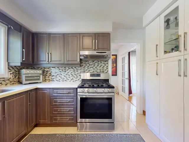 Additional image 13 of 54 Emcarr Dr