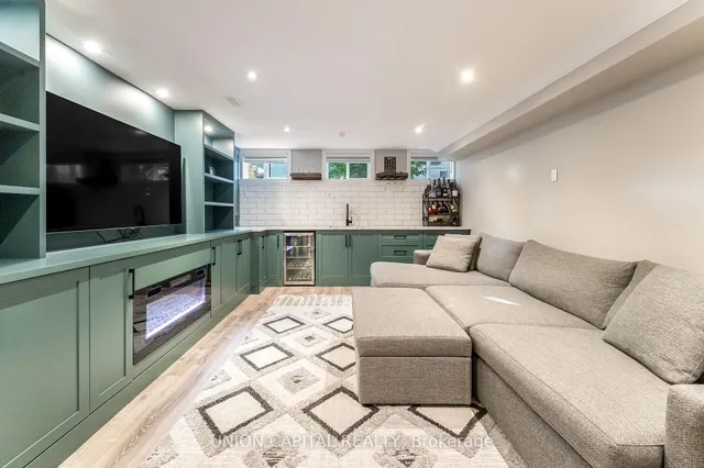 Additional image 29 of 226 Cass Ave