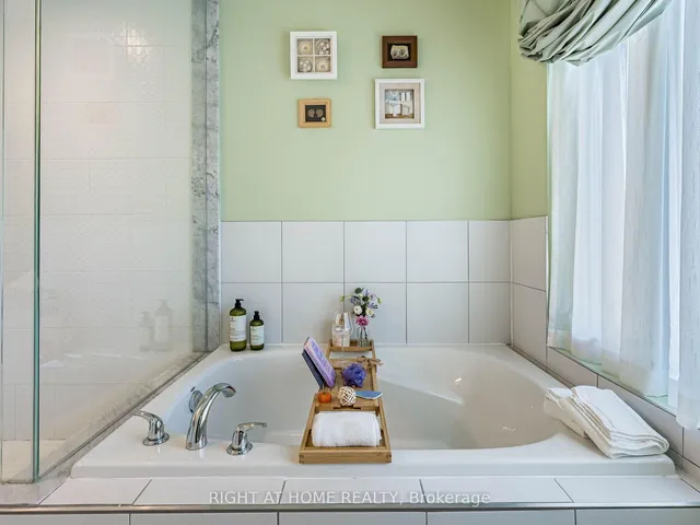 Additional image 36 of 26 APPLEWOOD Lane Unit 44