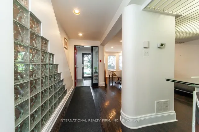 Additional image 5 of 19 Alvin Ave