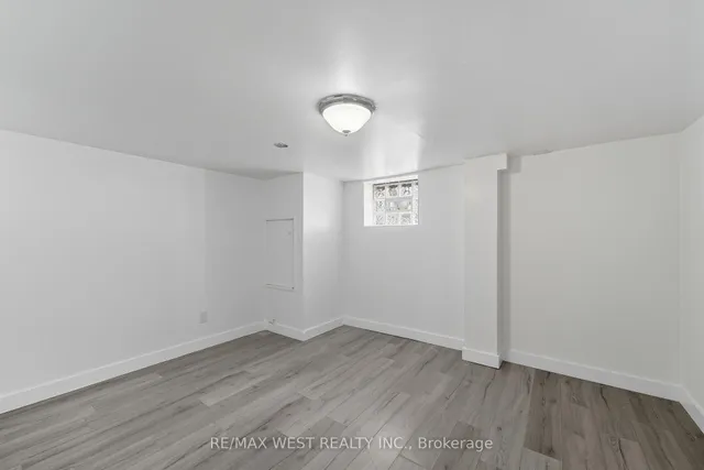 Additional image 35 of 38 Feltham Ave