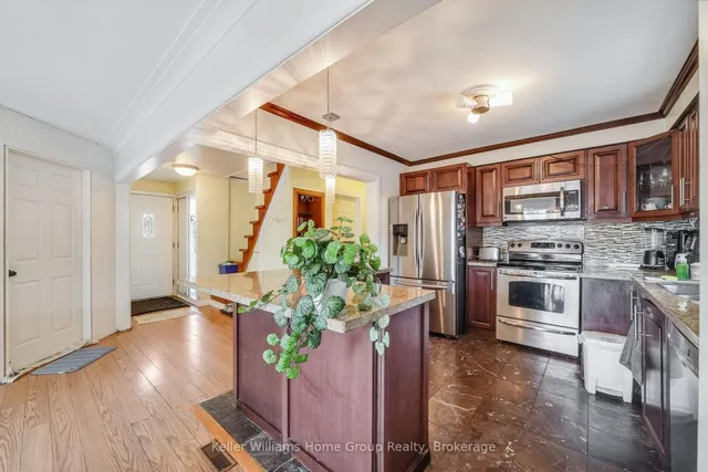 Additional image 14 of 497-499 Evans Ave