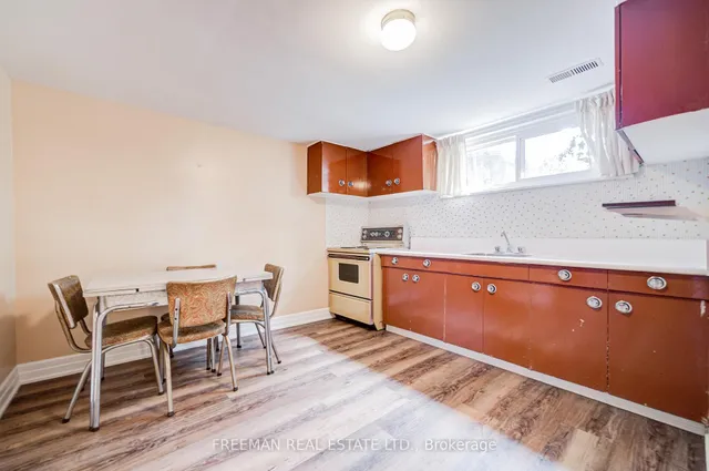 Additional image 26 of 102 Hallsport Cres