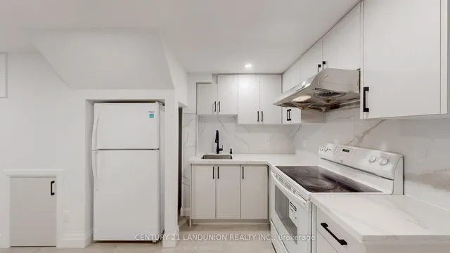 Additional image 31 of 78 Maresfield Dr