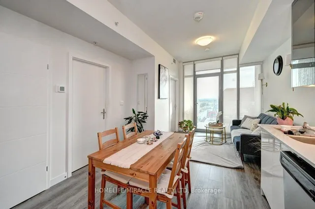 Additional image 21 of 60 Frederick St Unit 1213