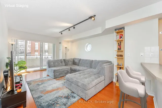 Additional image 6 of 600 Queens Quay Unit 219