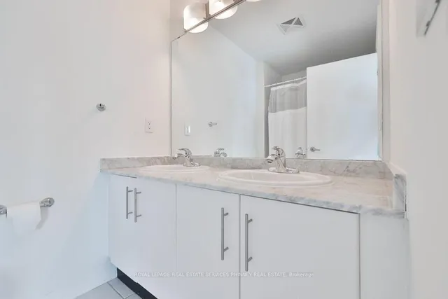 Additional image 28 of 16 Yonge St Unit 3109