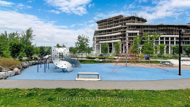 Additional image 28 of 25 McMahon Dr Unit 608