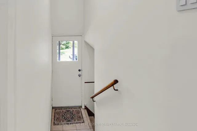 Additional image 21 of 16 Redfern Ave