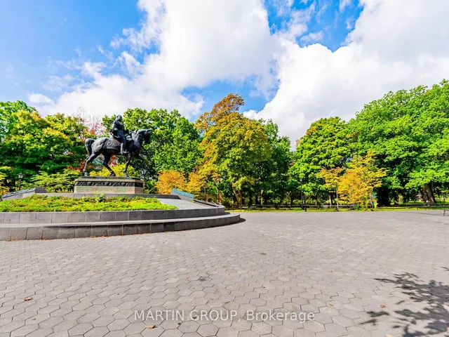 Additional image 22 of 887 Bay St Unit 506