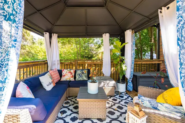 Additional image 32 of 28 Wingrove Hill