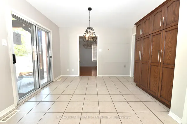 Additional image 7 of 6 SHADYRIDGE Pl