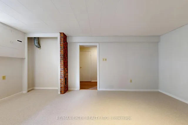 Additional image 38 of 161 Carolbreen Sq