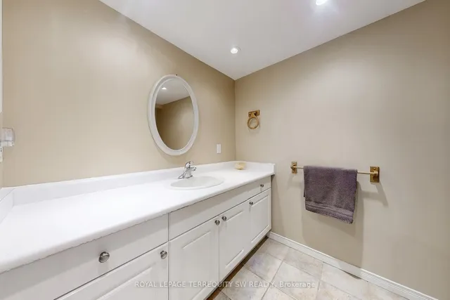 Additional image 25 of 242 Joicey Blvd