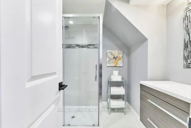 Additional image 29 of 35 Glen Muir Dr