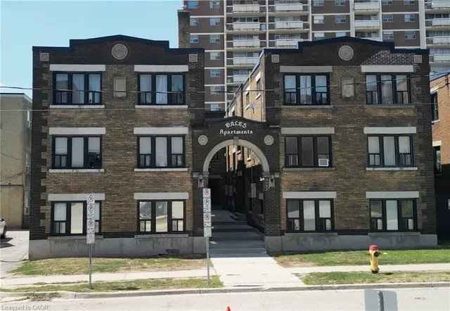 Additional image 2 of 46 College St