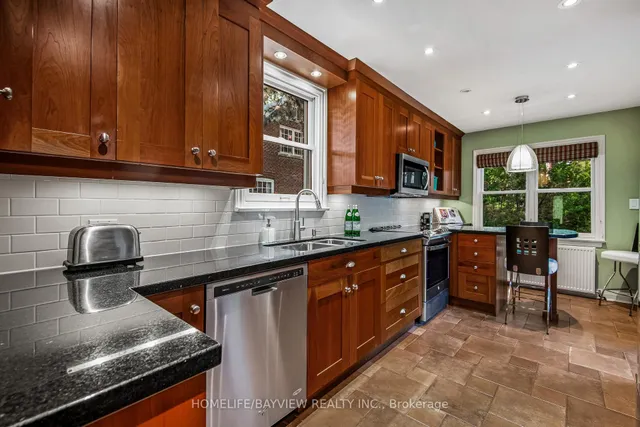 Additional image 11 of 24 Taylor Dr