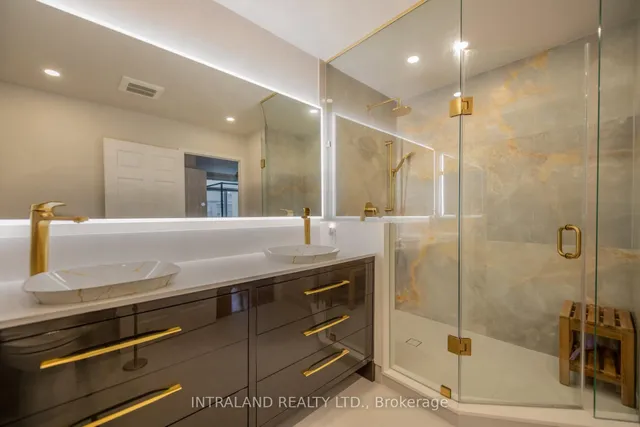 Additional image 2 of 4200 Bathurst St Unit 705