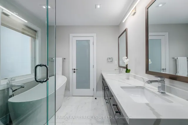 Additional image 23 of 510 Donlands Ave