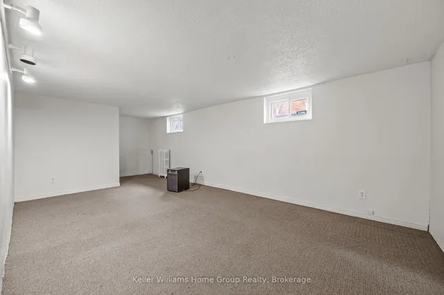 Additional image 38 of 107 East Ave