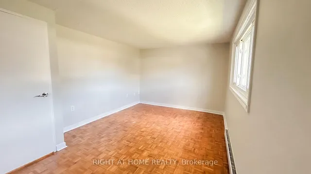 Additional image 20 of 160 Jansen Ave Unit 32