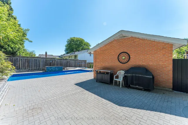 Additional image 13 of 16 Abbottswood Rd