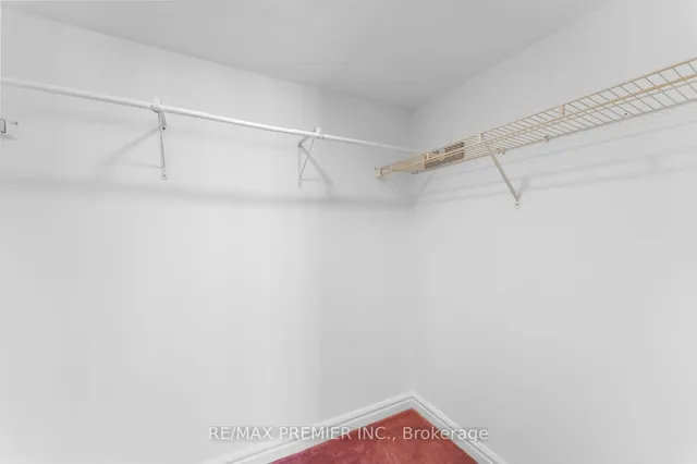 Additional image 29 of 33 University Ave Unit 502