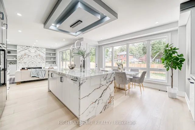 Additional image 11 of 203 Scarboro Cres