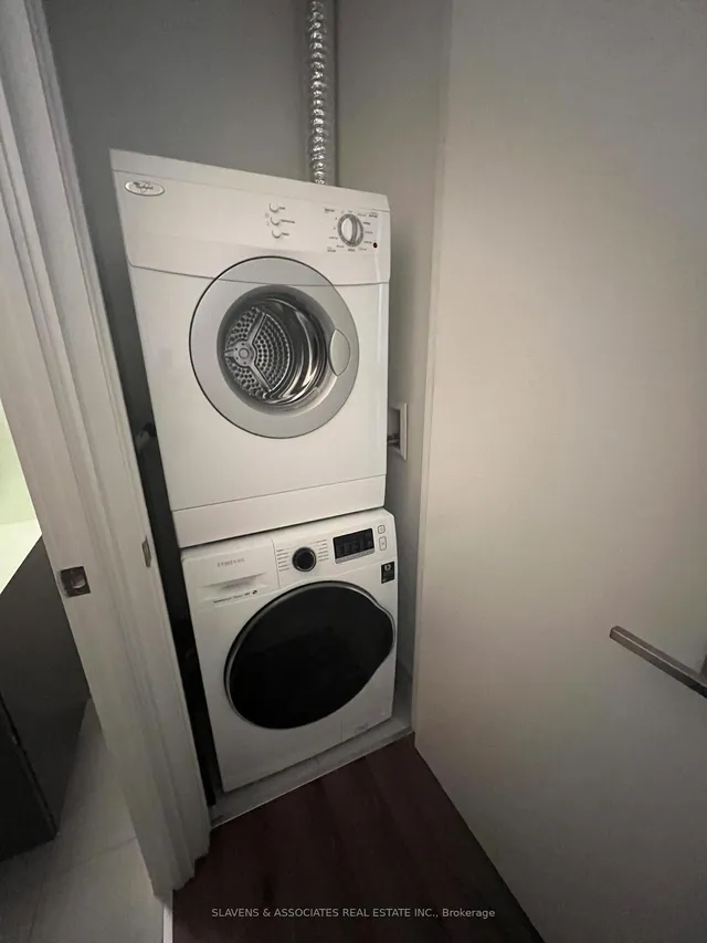 Additional image 14 of 111 St Clair Ave Unit 416