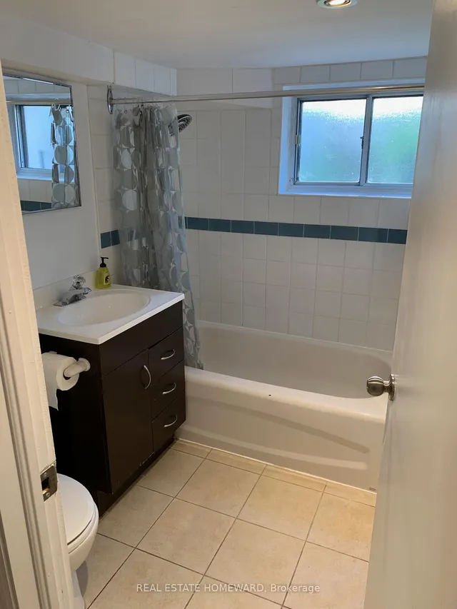 Additional image 30 of 116 Jones Ave