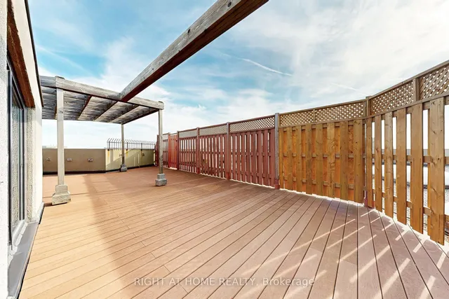 Additional image 34 of 85 Skymark Dr Unit PH1