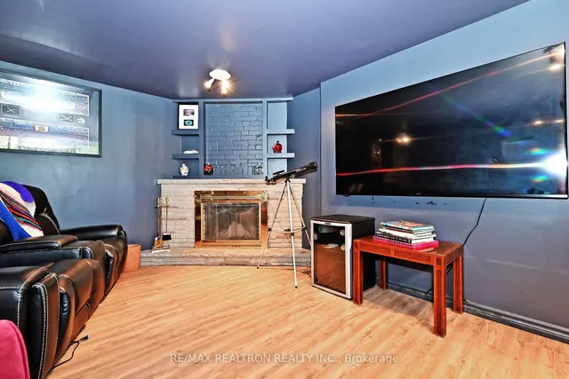 Additional image 32 of 9 Karen Rd