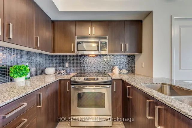 Additional image 8 of 17 Anndale Dr Unit 308