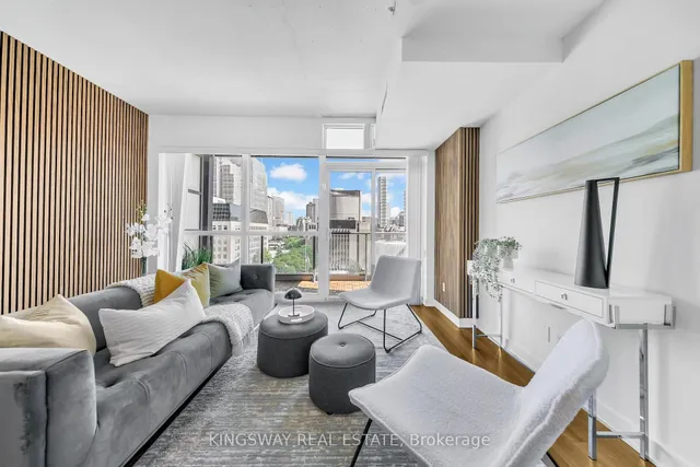 Additional image 4 of 210 Simcoe St Unit 911