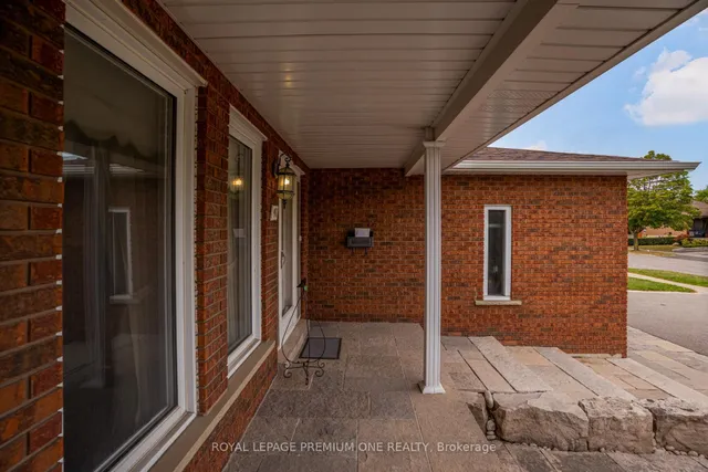 Additional image 5 of 41 Whitley Ave