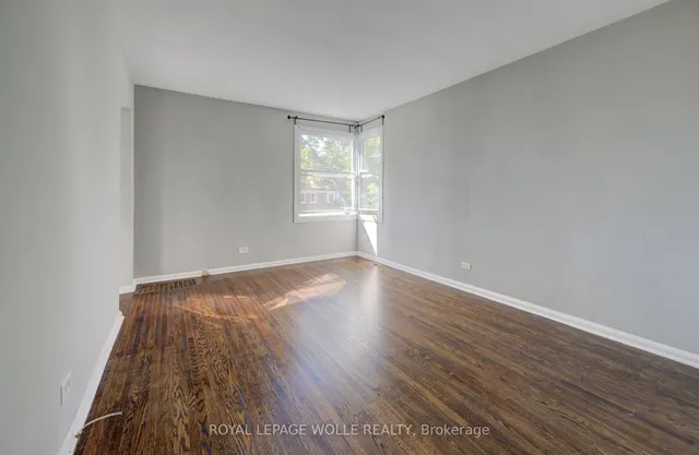 Additional image 11 of 50 St Clair Ave