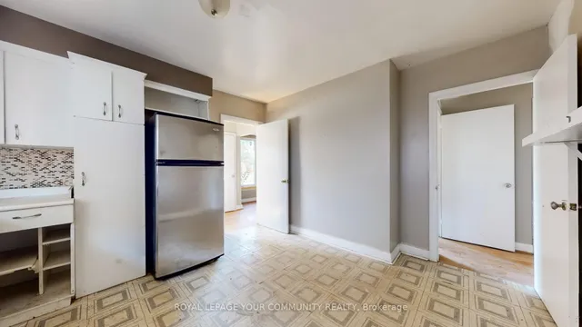 Additional image 8 of 480 Ellerslie Ave