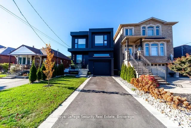 70 Chamberlain Ave