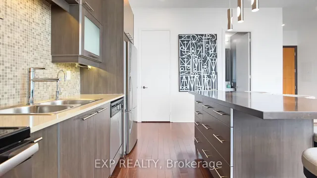 Additional image 17 of 500 Sherbourne St Unit 3401