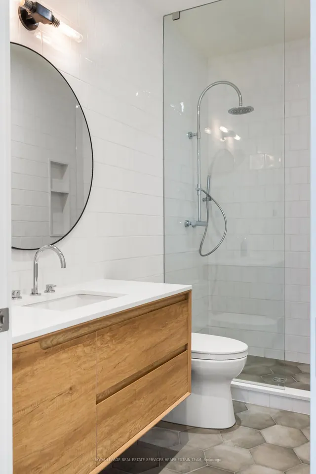 Additional image 42 of 38 Evergreen Gdns