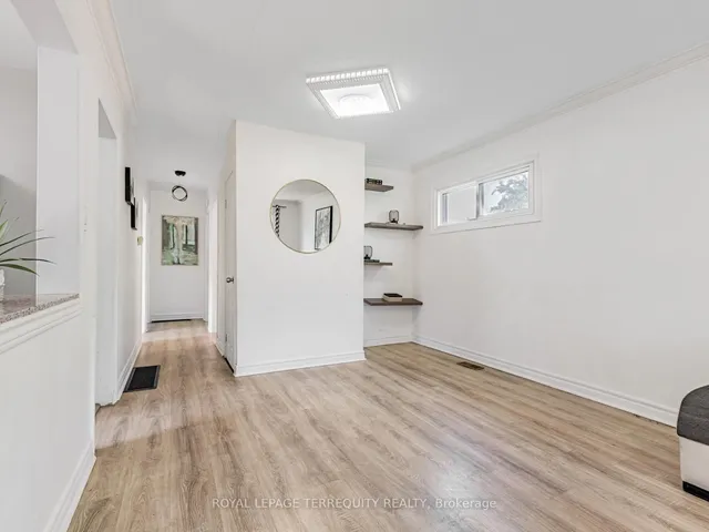 Additional image 19 of 64 Dale Ave